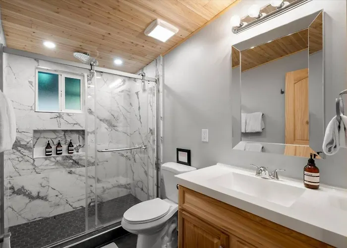 19 Creekside Retreat *